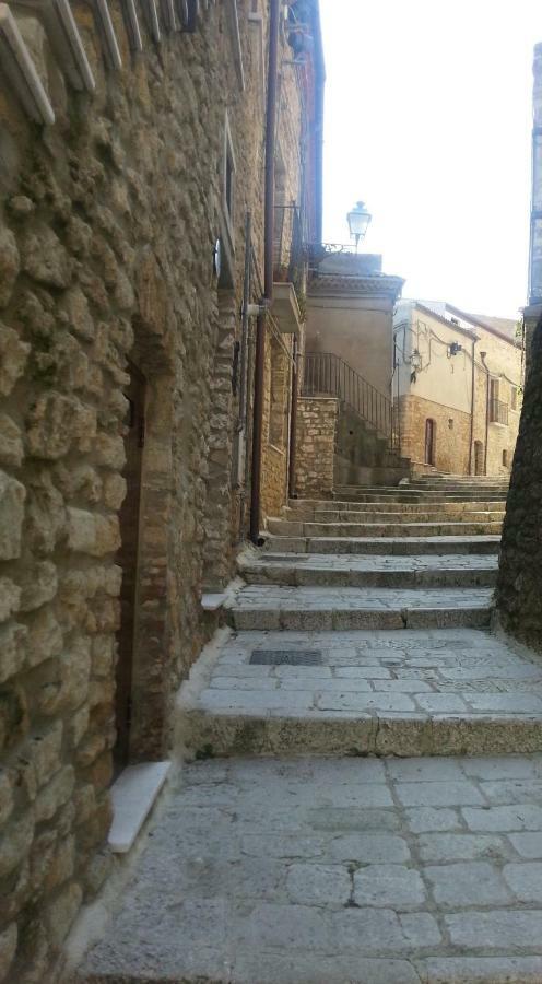Maison De Famille Acerenza ภายนอก รูปภาพ