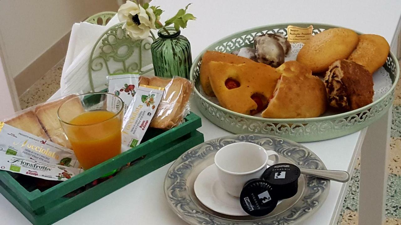 Maison De Famille Acerenza ภายนอก รูปภาพ